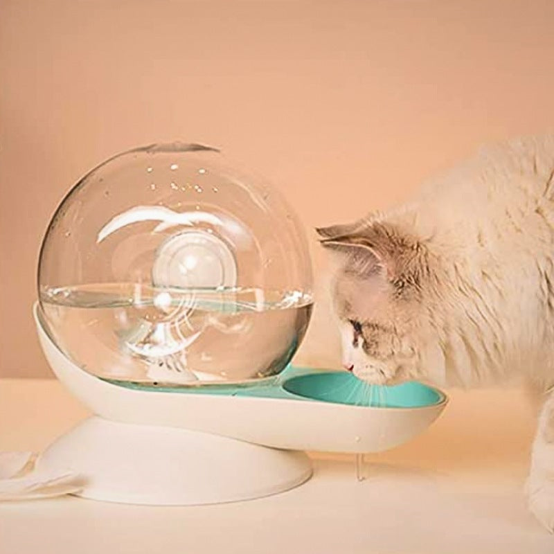 Distributeur-a-eau-pour-chat-rose