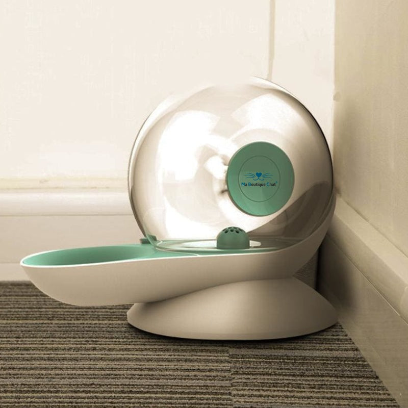 Distributeur-a-eau-pour-chat-vert