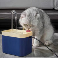 fontaine-à-eau-pour-chat-bleu