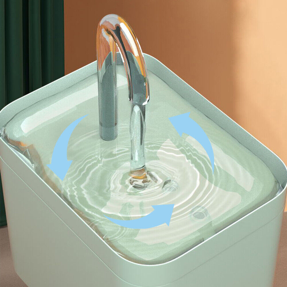 fontaine-à-eau-pour-chat-vert